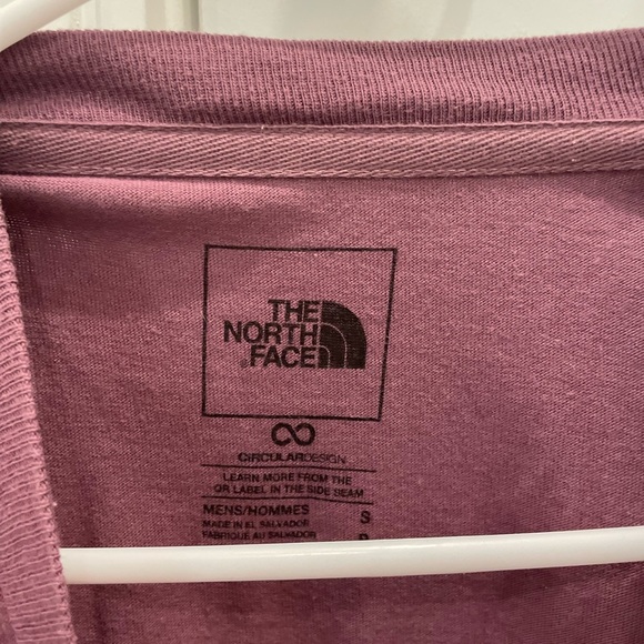 The North Face Men's Maroon Short Sleeve Tee - Picture 2 of 4